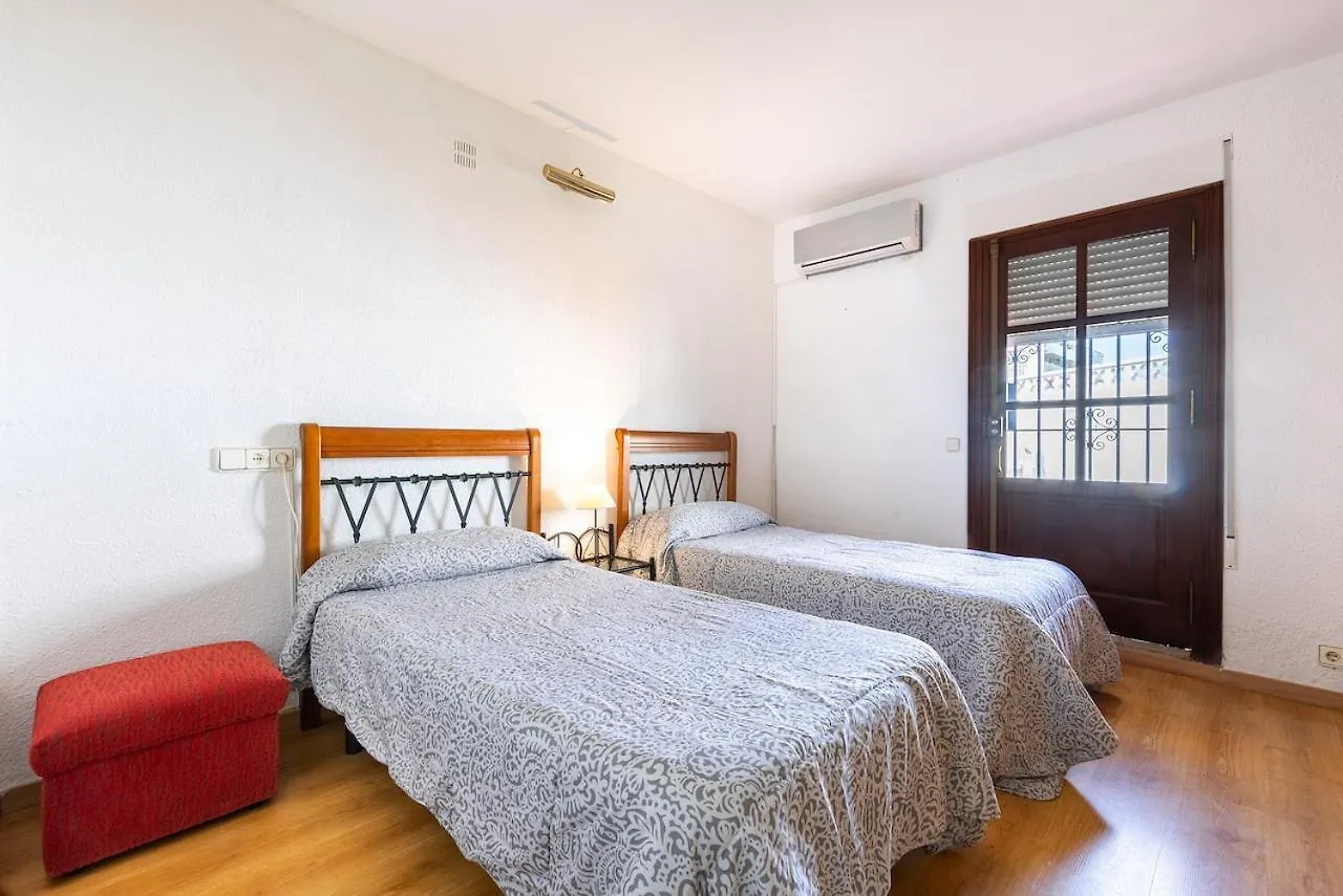 Villa Espectacular ile iletişim